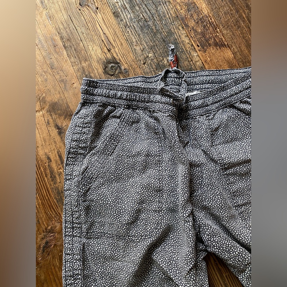 Anthropologie joggers black and white